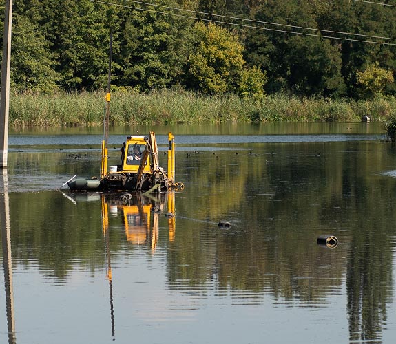 Pond Dredging and Temporary Containment Solutions